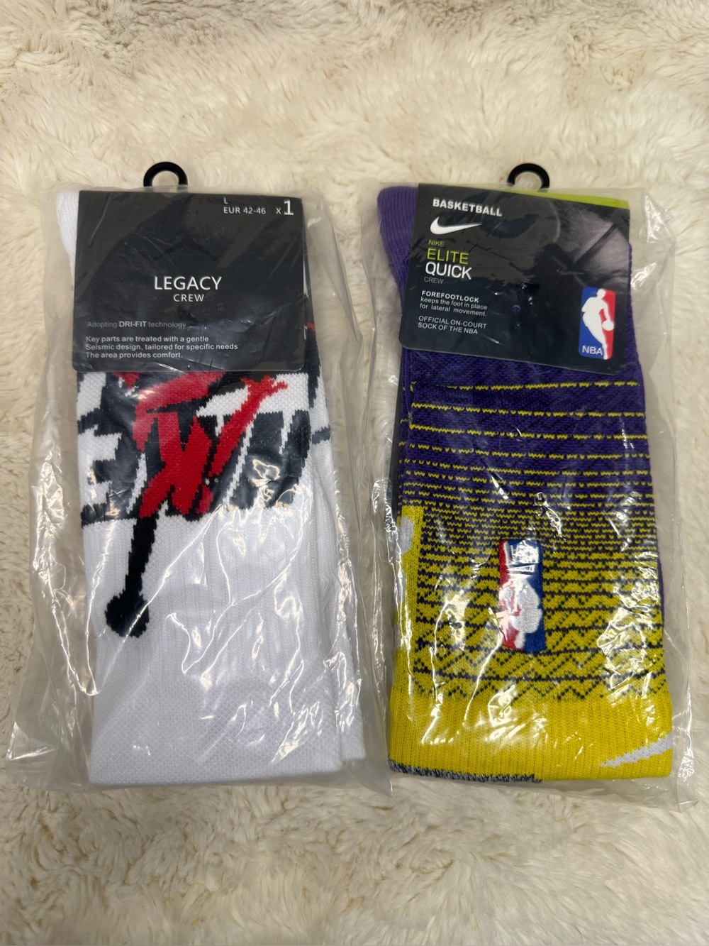 New Nike Elite Crew Socks - 2 Pair